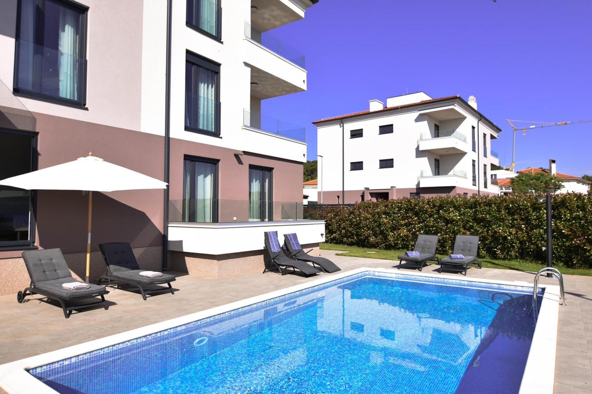 Luxury Apartment Faro With Sea View And Swimming Pool Премантура Экстерьер фото